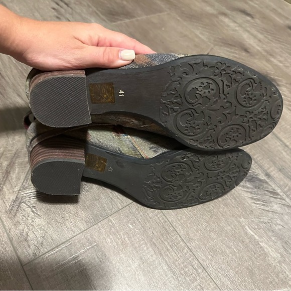 L'Artiste Spring Step Shazzam Leather Hand Painted Ankle Booties 41 NWOB - Picture 5 of 6